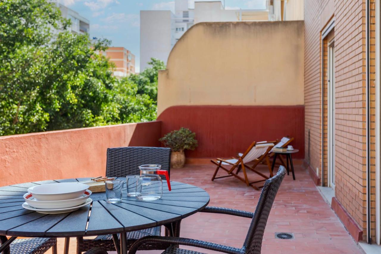 Dimora Buono Apartment Almeria Ngoại thất bức ảnh