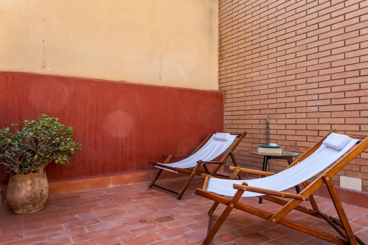 Dimora Buono Apartment Almeria Ngoại thất bức ảnh