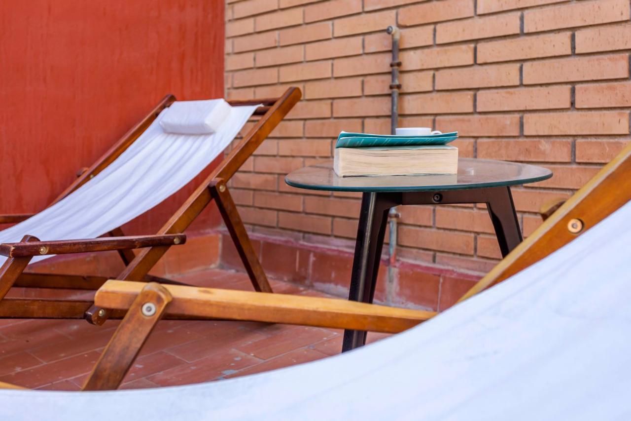 Dimora Buono Apartment Almeria Ngoại thất bức ảnh