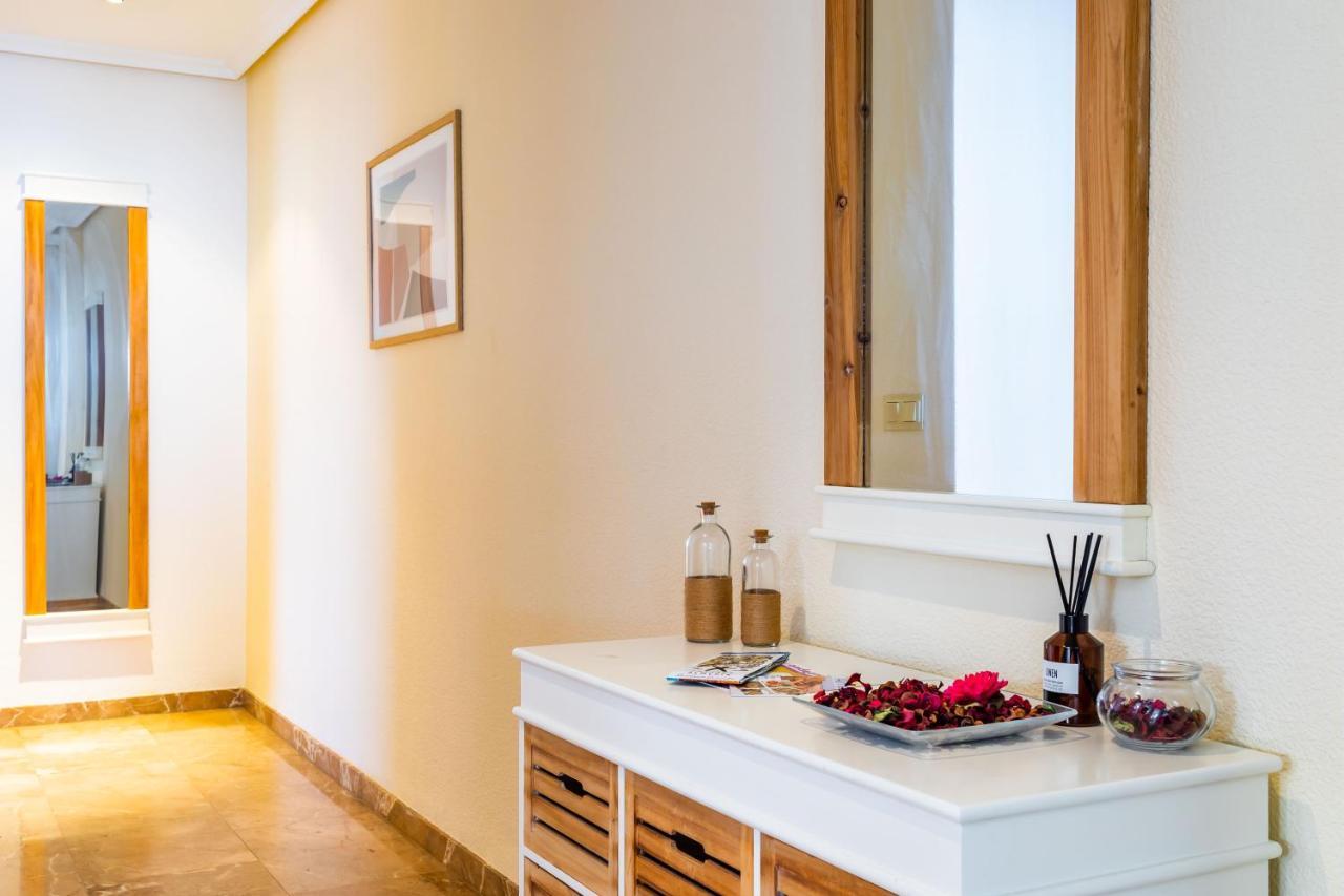 Dimora Buono Apartment Almeria Ngoại thất bức ảnh