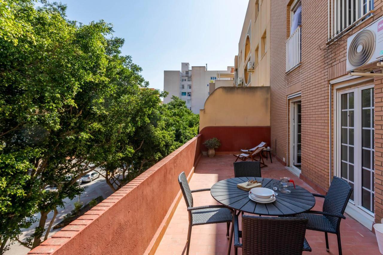 Dimora Buono Apartment Almeria Ngoại thất bức ảnh